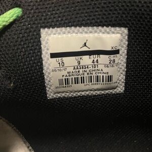 Jordan 1 off white “chicago” inside tag